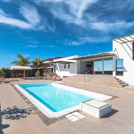 Villa Oasis *