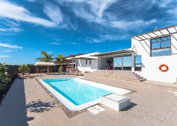 Villa Oasis *